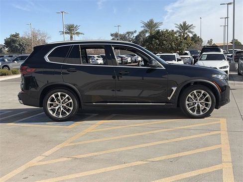 Used 2024 BMW X5 xDrive40i image 5