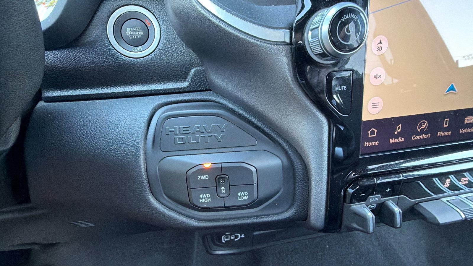 Used 2026 RAM 2500 Big Horn AWD/4WD image 31