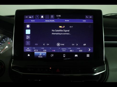 Used 2022 Jeep Compass Limited AWD/4WD image 26