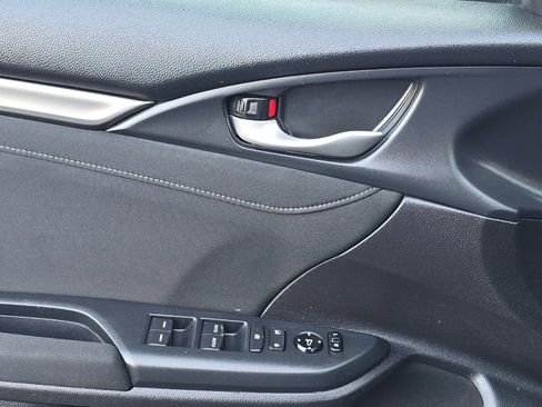 Used 2021 Honda Civic EX image 10