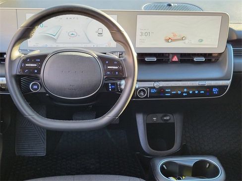 Used 2022 Hyundai Ioniq 5 SE w/ Cargo Package image 4
