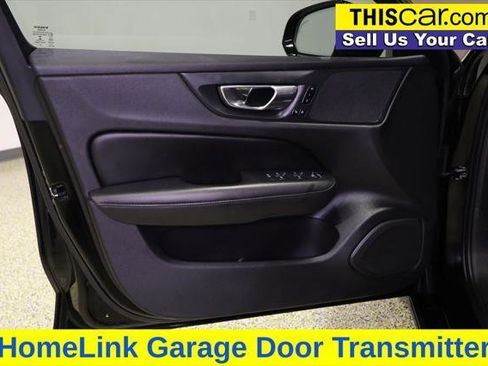 Used 2020 Volvo S60 T6 Momentum w/ Protection Package Premier AWD/4WD image 28