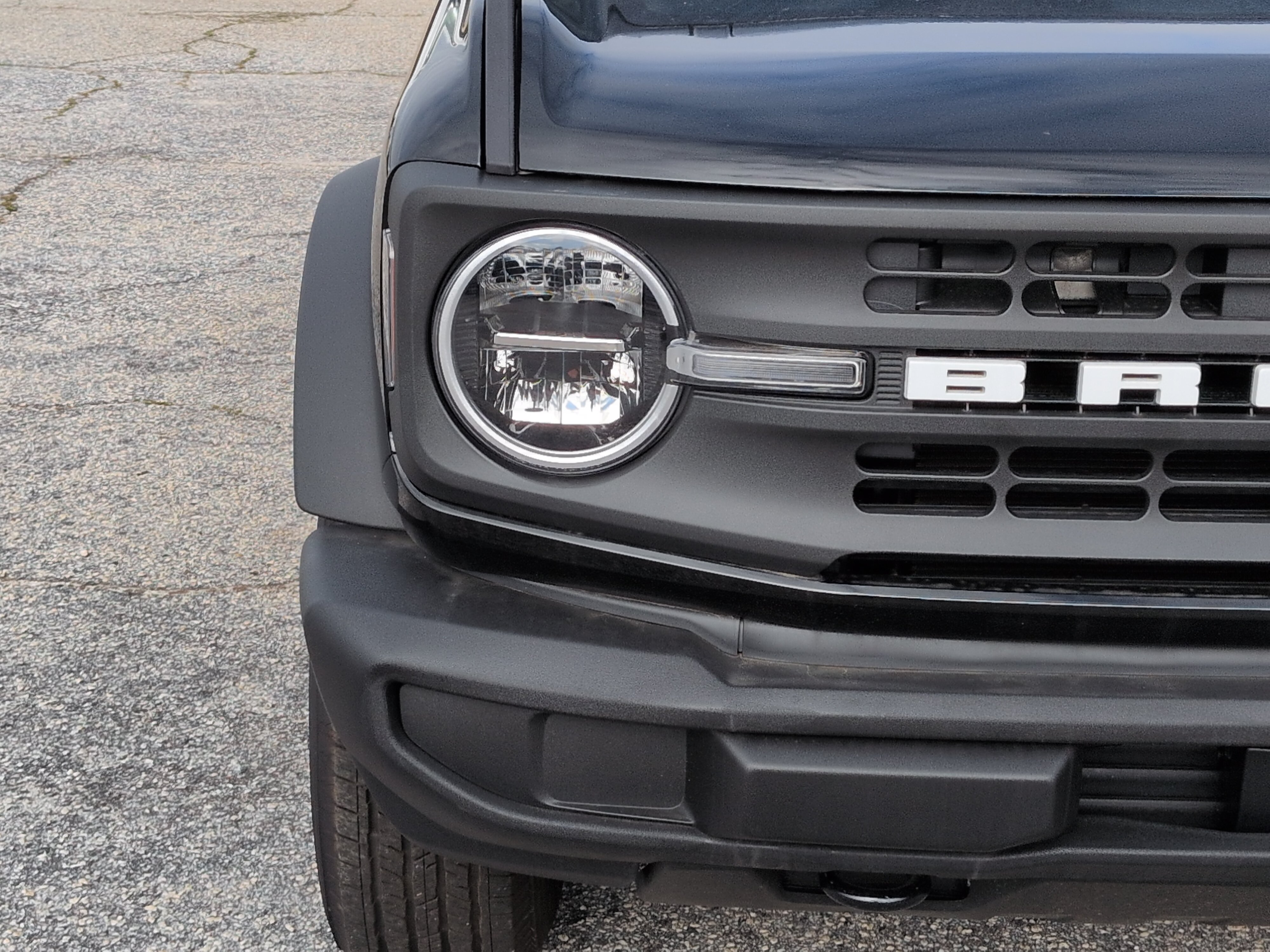 Used 2025 Ford Bronco 4-Door AWD/4WD image 8