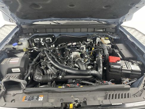 Used 2023 Ford Bronco Outer Banks w/ Sasquatch Package image 24