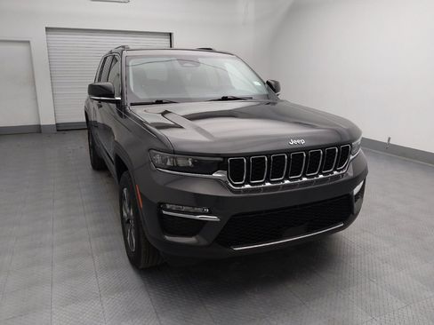 Used 2022 Jeep Grand Cherokee Limited 4xe image 14