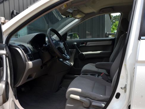 Used 2011 Honda CR-V LX image 8