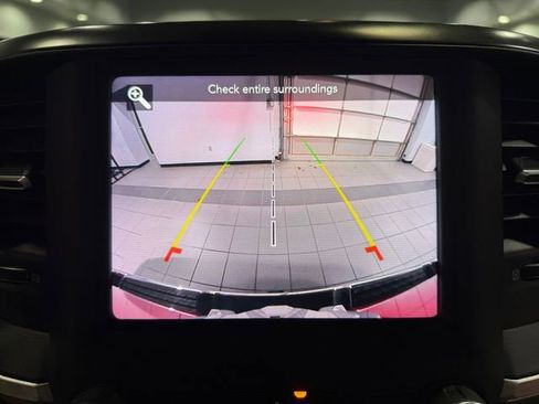 Used 2021 RAM 1500 Big Horn image 21