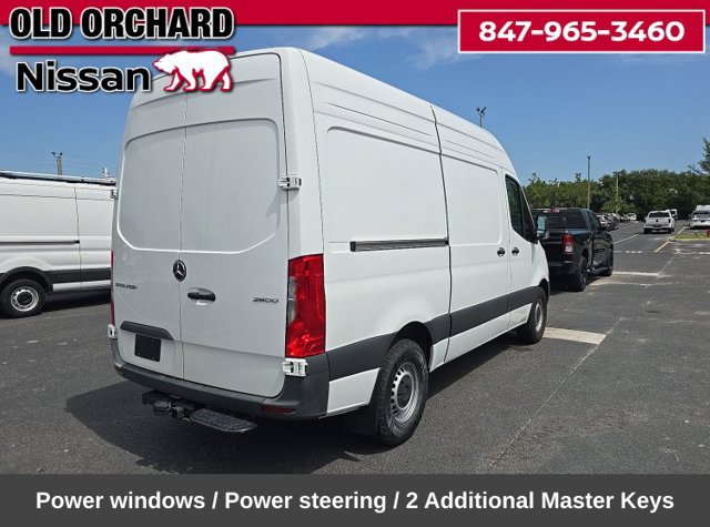 Used 2025 Mercedes-Benz Sprinter 2500 image 5