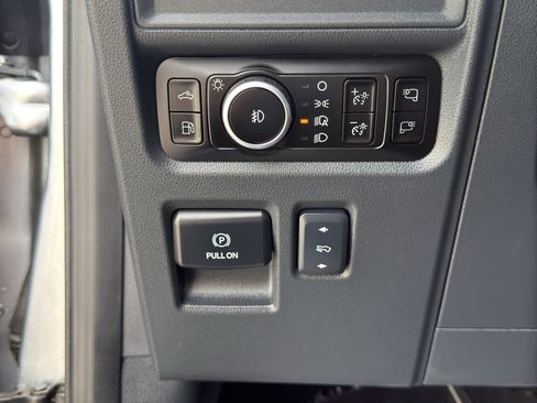Used 2025 Ford F150 Lariat w/ Bed Utility Package AWD/4WD image 29