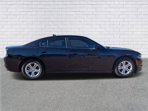 Used 2023 Dodge Charger SXT image 5