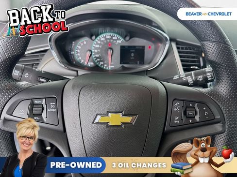Used 2021 Chevrolet Trax LS w/ Tint and Cruise Package AWD/4WD image 12