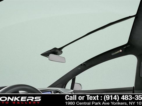 Used 2018 Tesla Model X 100D image 13