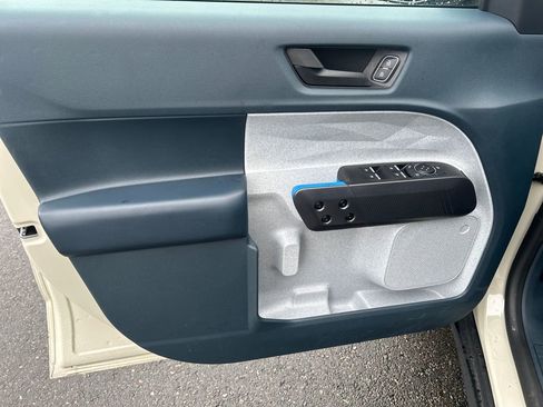 Used 2025 Ford Maverick XLT w/ XLT Luxury Package image 24