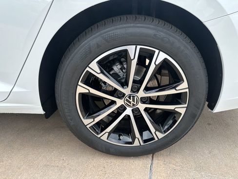 New 2026 Volkswagen Jetta Sport FWD image 8