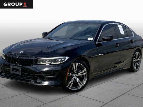 Used 2020 BMW 330i Sedan w/ Premium Package image 1