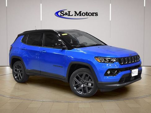 New 2026 Jeep Compass Limited w/ Sun, Sound & Navigation Group AWD/4WD image 7