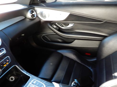 Used 2018 Mercedes-Benz C 300 C 300 4MATIC Coupe image 13