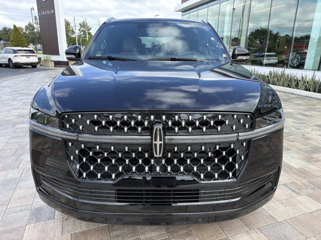 New 2027 Lincoln Navigator Black Label AWD/4WD image 6