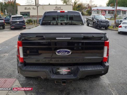 Used 2019 Ford F450 Lariat image 6