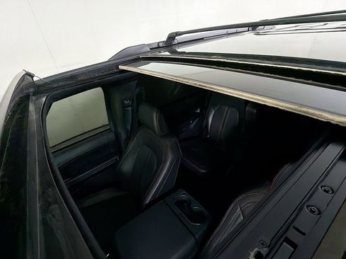 Used 2022 Ford Expedition Limited image 16