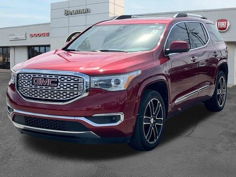 Used 2019 GMC Acadia Denali w/ Technology Package AWD/4WD image 3