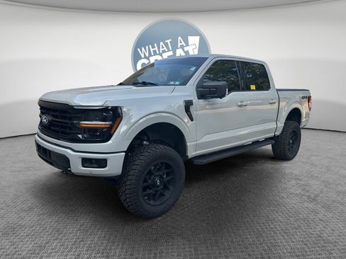 Used 2024 Ford F150 XLT w/ Equipment Group 302A MID AWD/4WD image 8