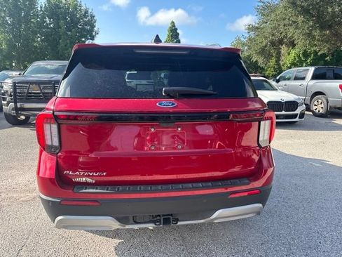Used 2026 Ford Explorer Platinum RWD image 6