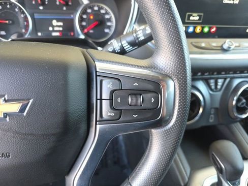 Used 2025 Chevrolet Blazer LT AWD/4WD image 27