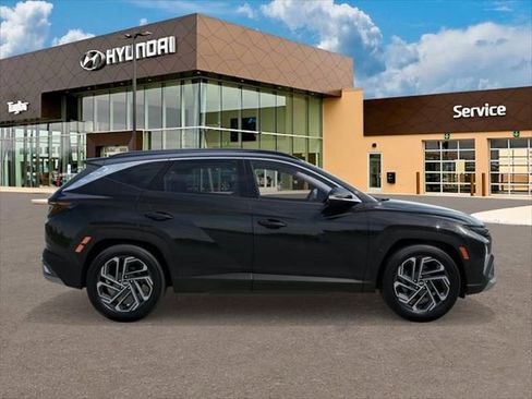 New 2026 Hyundai Tucson Limited AWD/4WD image 7