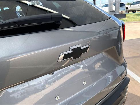 Used 2025 Chevrolet Trax ACTIV FWD image 30
