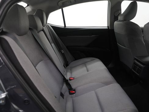 Used 2025 Toyota Camry LE image 11