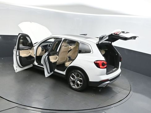 Used 2022 BMW X3 sDrive30i w/ Premium Package 2 (ZPA) image 2