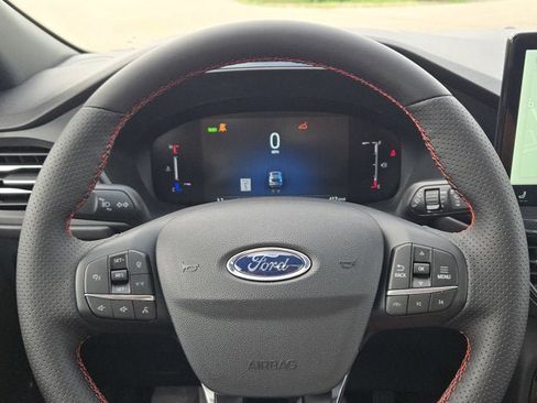 New 2025 Ford Escape ST-Line w/ Equipment Group 301A image 28