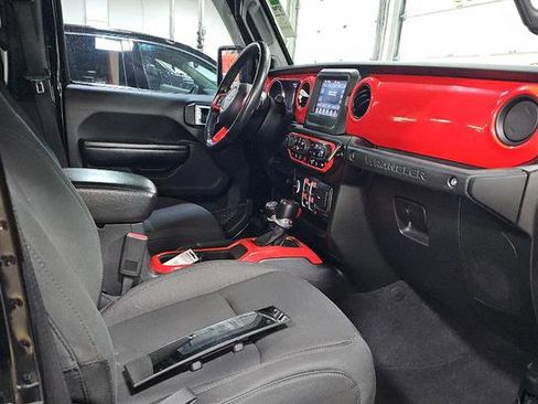 Used 2020 Jeep Wrangler Unlimited Sport image 11
