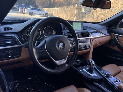 Used 2018 BMW 430i Convertible image 15