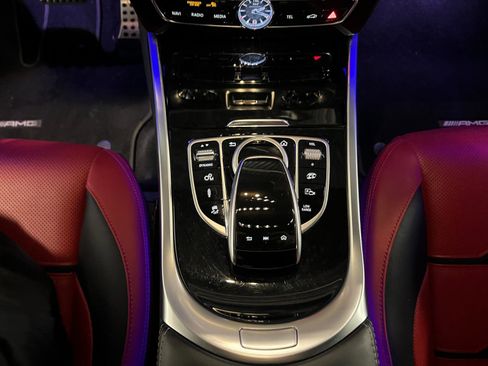 Used 2021 Mercedes-Benz G 63 AMG 4MATIC w/ Seat Comfort Package image 20