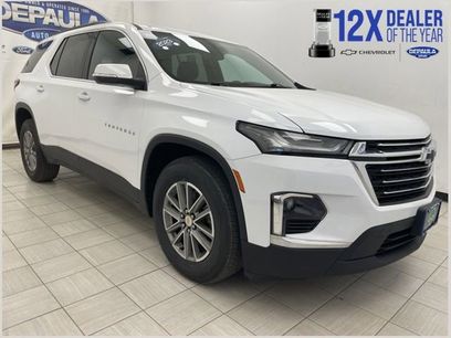Used 2023 Chevrolet Traverse LT