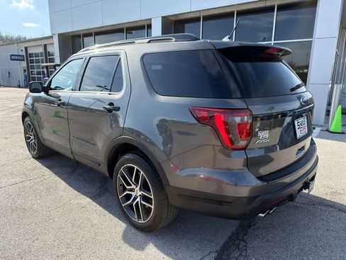 Used 2018 Ford Explorer Sport AWD/4WD image 5