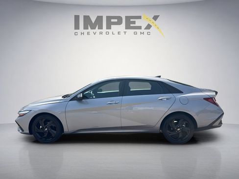 Used 2026 Hyundai Elantra Sport FWD image 2