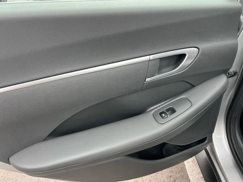 Used 2022 Hyundai Sonata SE FWD image 38