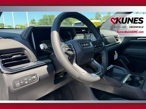 New 2027 GMC Terrain Elevation w/ Elevation Premium Package AWD/4WD image 39