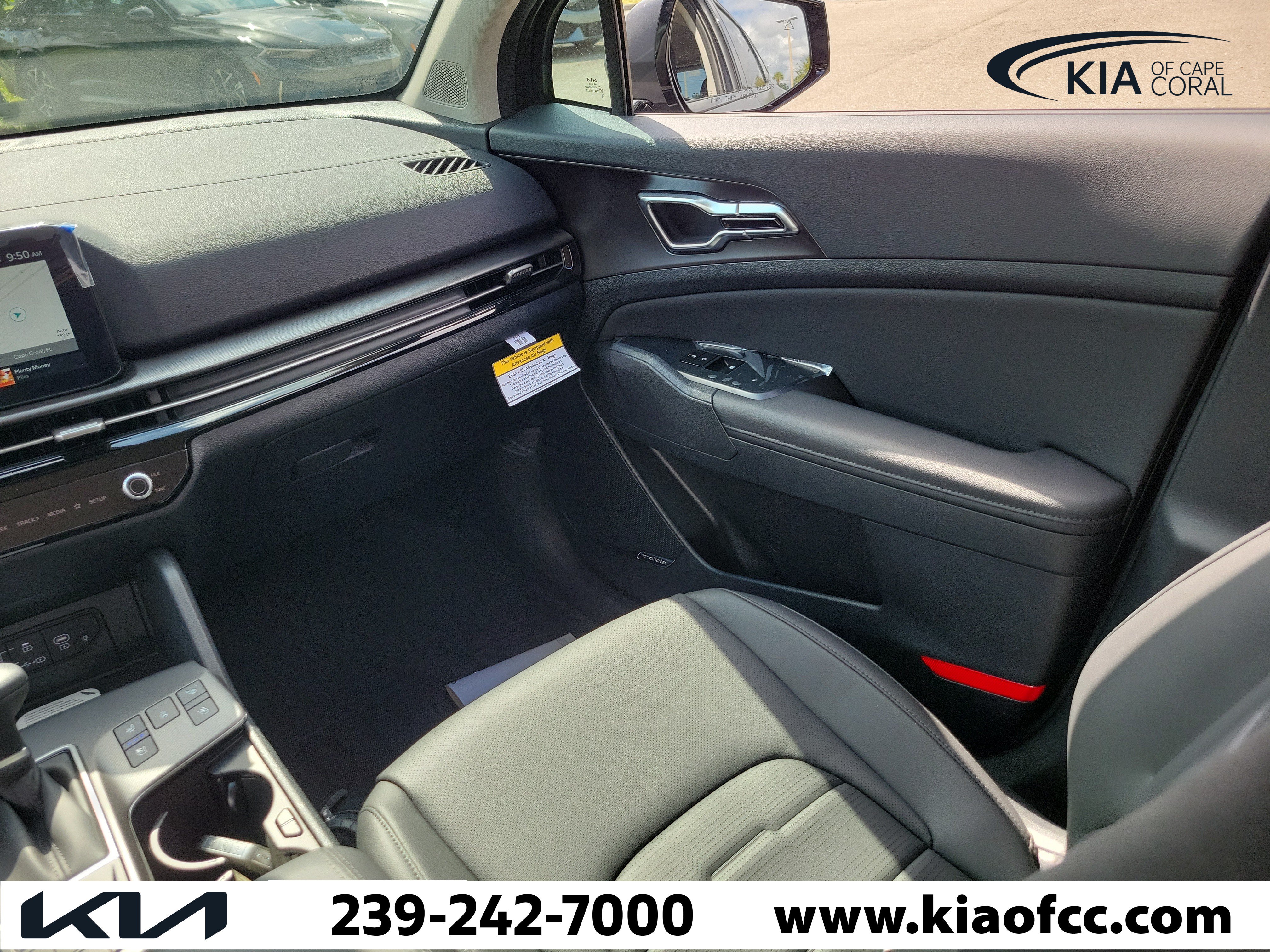 New 2026 Kia Sportage SX FWD image 17