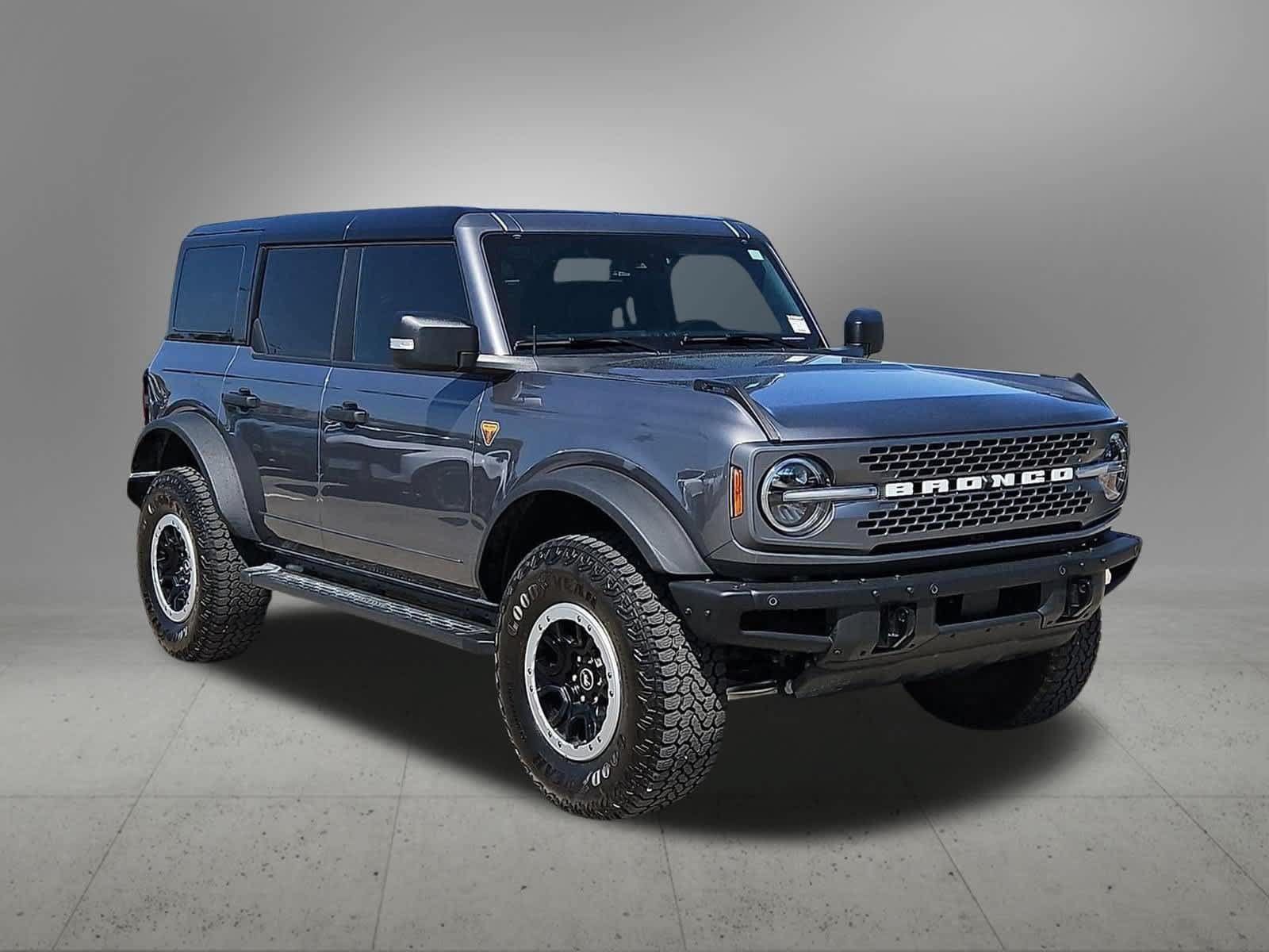 Used 2025 Ford Bronco Badlands AWD/4WD image 8