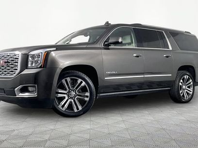 Used 2019 GMC Yukon XL Denali w/ Denali Ultimate Package