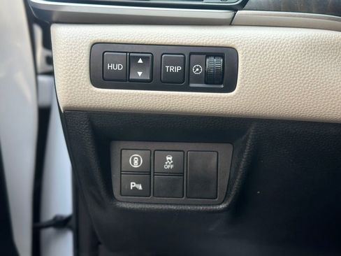 Used 2019 Honda Accord Touring image 32
