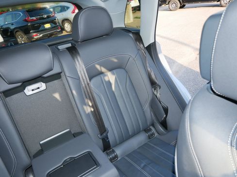 Used 2023 Audi Q5 2.0T Premium Plus image 14