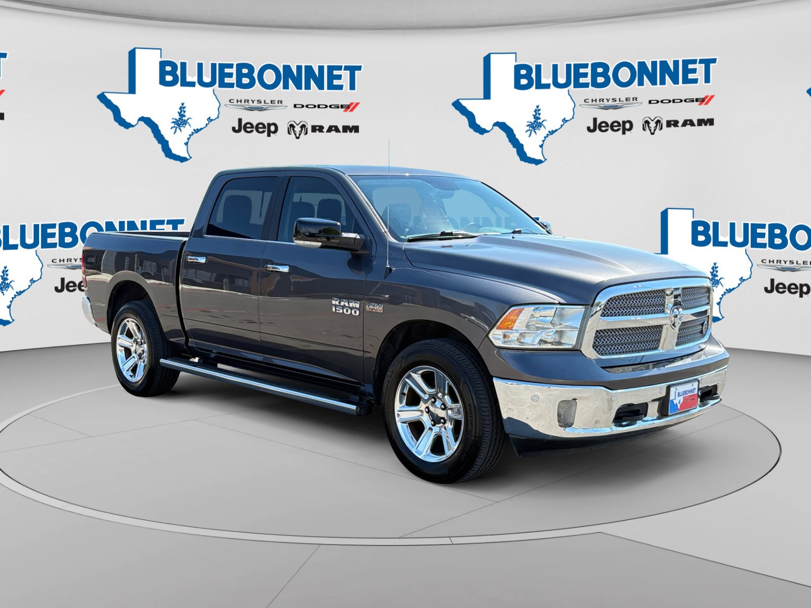 Used 2018 RAM 1500 Lone Star AWD/4WD image 3