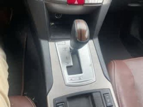 Used 2014 Subaru Outback 3.6R Limited image 22