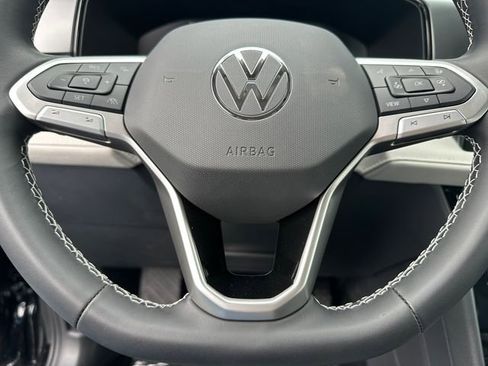 New 2026 Volkswagen Taos S AWD/4WD image 36