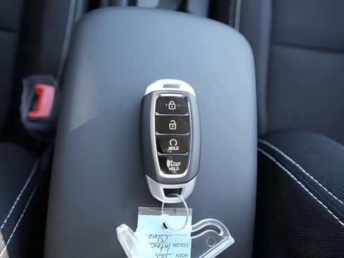 New 2026 Hyundai Venue SEL FWD image 36